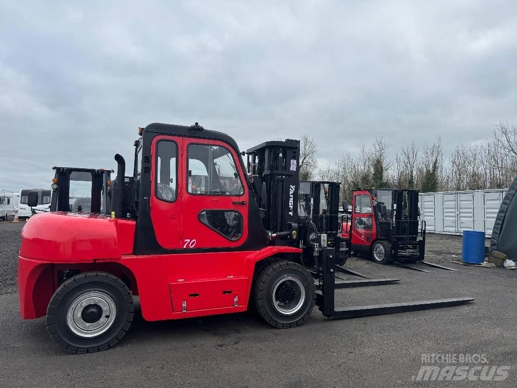 YangFT 7 CPCD TON Diesel trucks