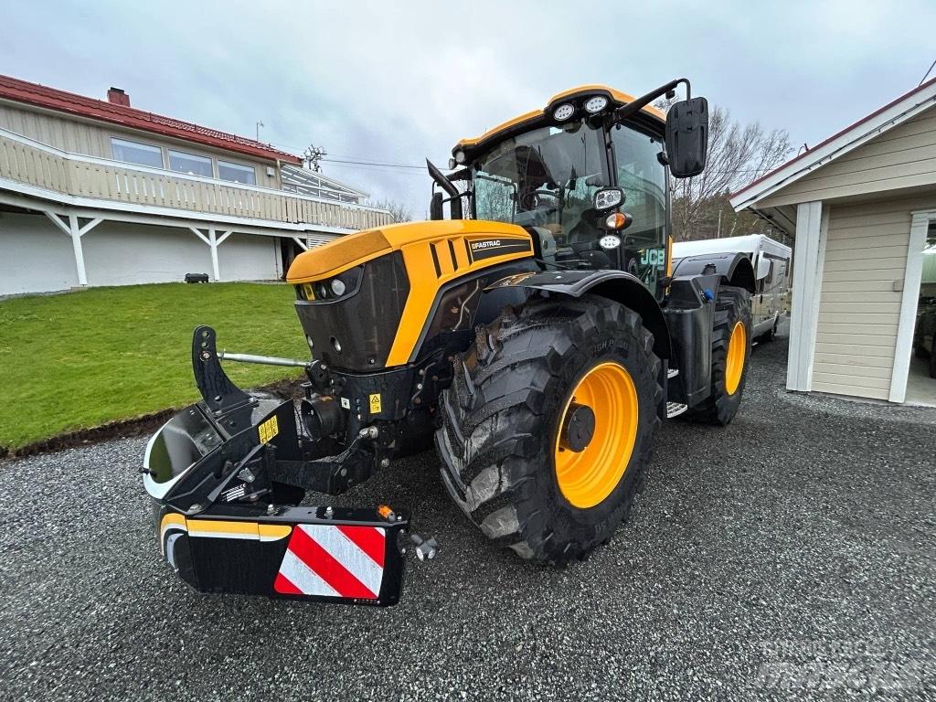 JCB 4220 FASTRAC Tractors