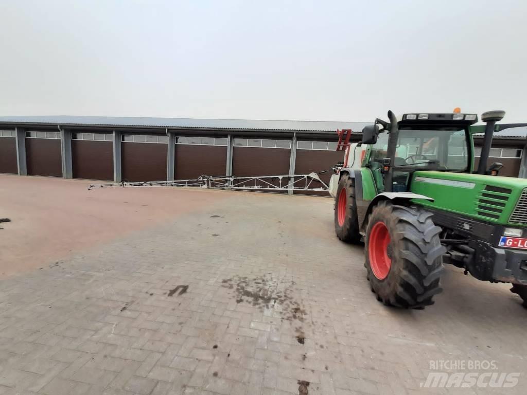 Kuhn Altis 1800L Trailed sprayers