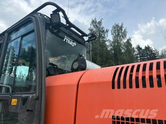 Hitachi ZX170W-3 Wheeled excavators
