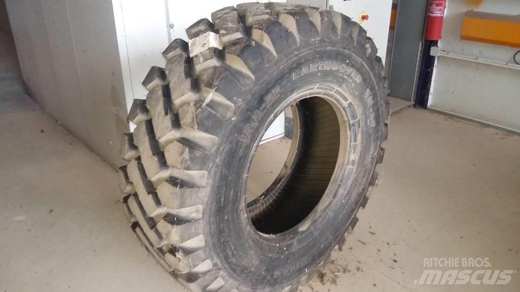 Mitas 17.5-25 Tyres, wheels and rims