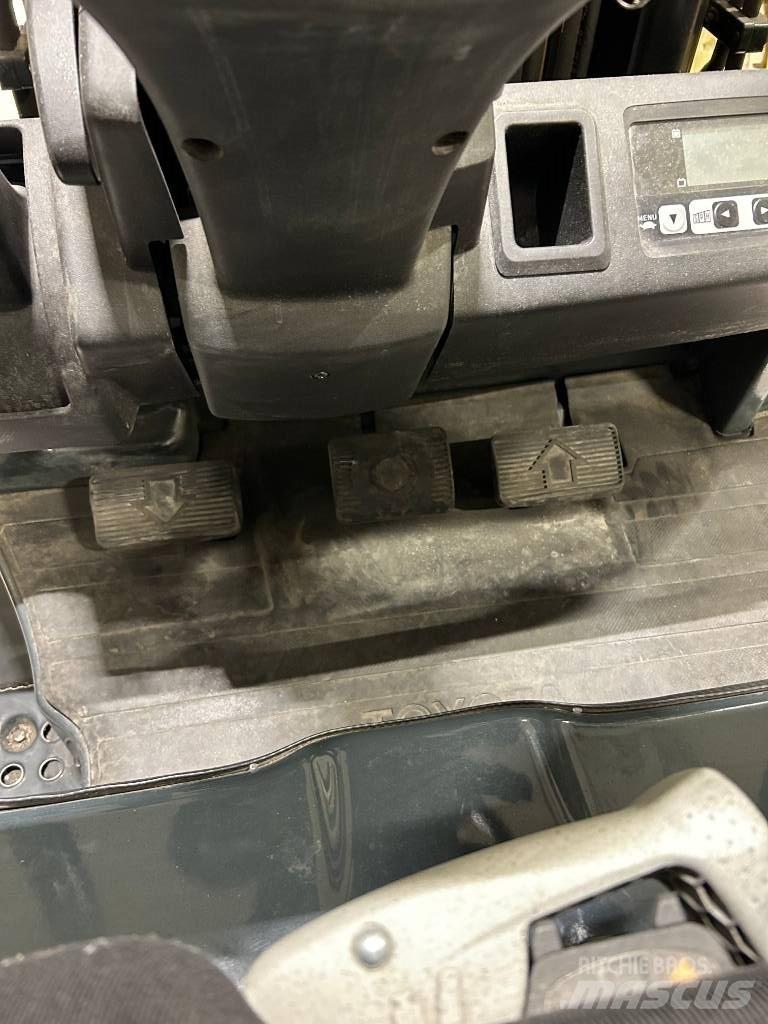 Toyota 8 FBEKT 16 Electric forklift trucks