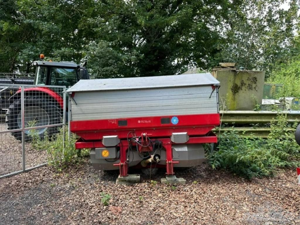 Kverneland TL3900 Mineral spreaders
