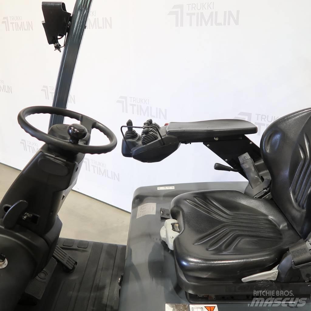 Toyota 8FBMT35 Electric forklift trucks