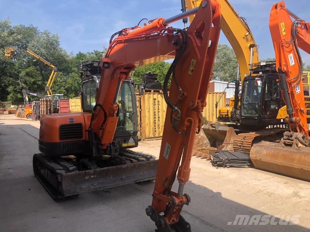 Doosan DX85R-3 Excavators