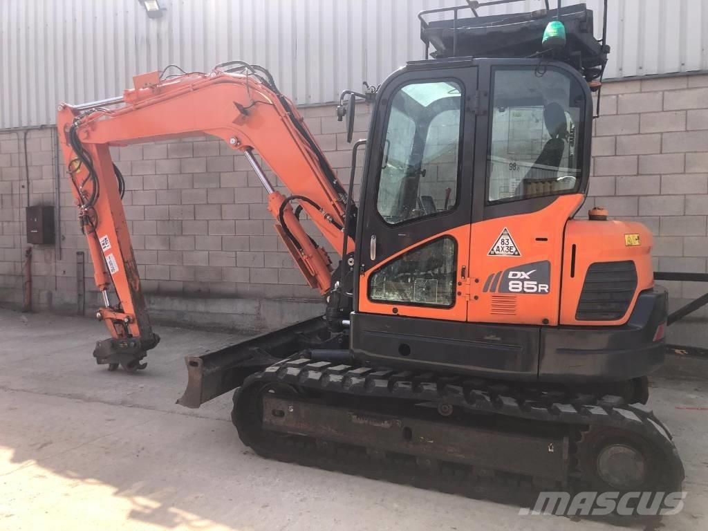 Doosan DX85R-3 Excavators