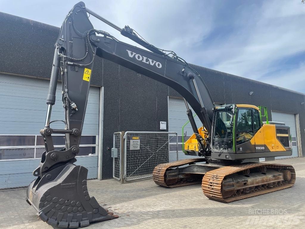 Volvo EC300EL Crawler excavators
