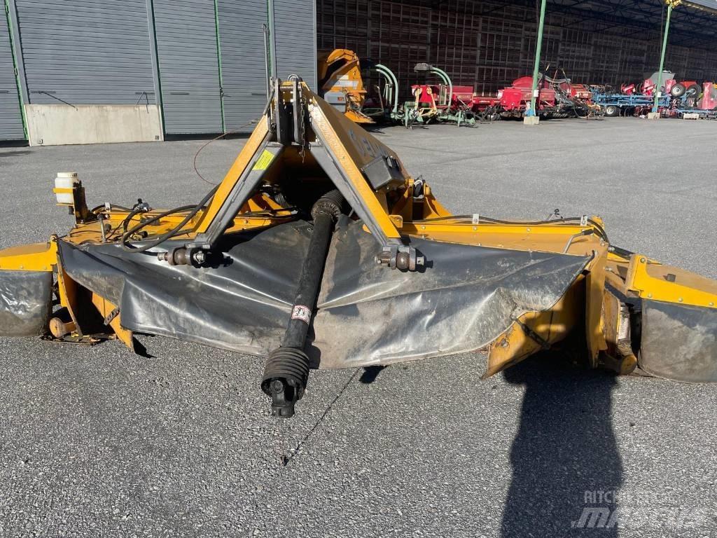 Elho 3700 Front Mower-conditioners