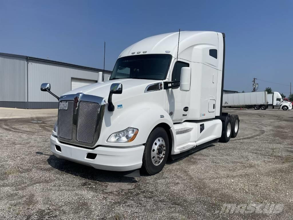 Kenworth T 680 Prime Movers