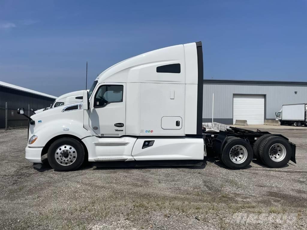 Kenworth T 680 Prime Movers