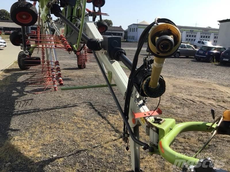 CLAAS Liner 1750 Swathers