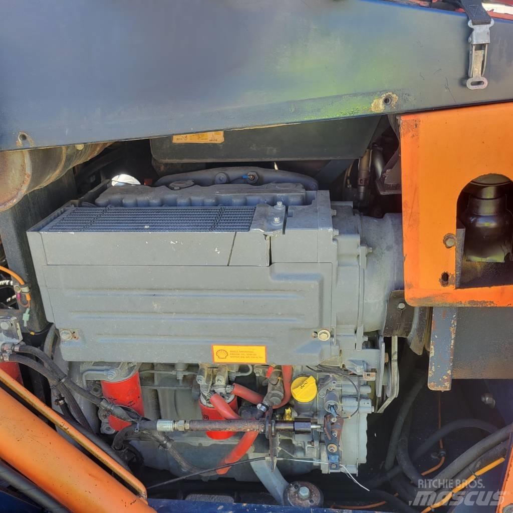 Sandvik DC 300 Surface drill rigs