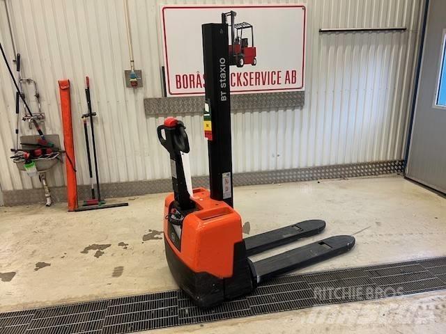 BT Toyota HWE 100 Pedestrian stacker
