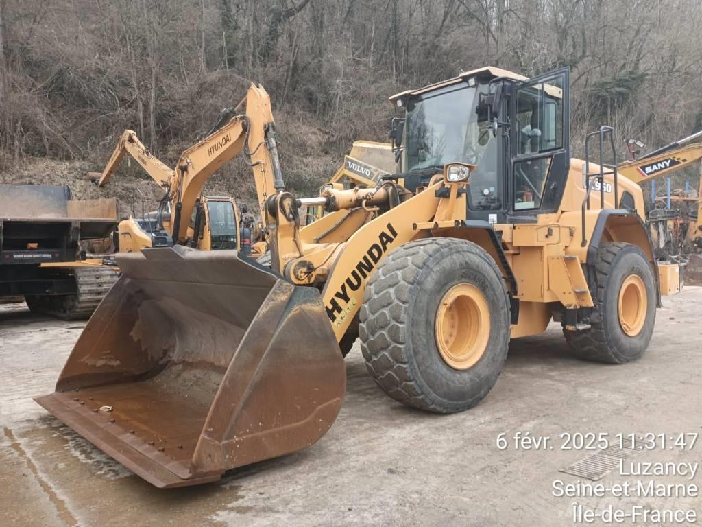 Hyundai HL 960 Wheel loaders