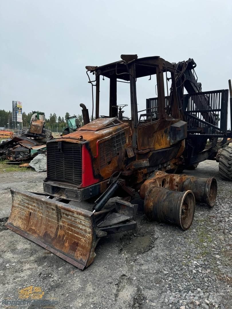 Komatsu 840TX Forwarders