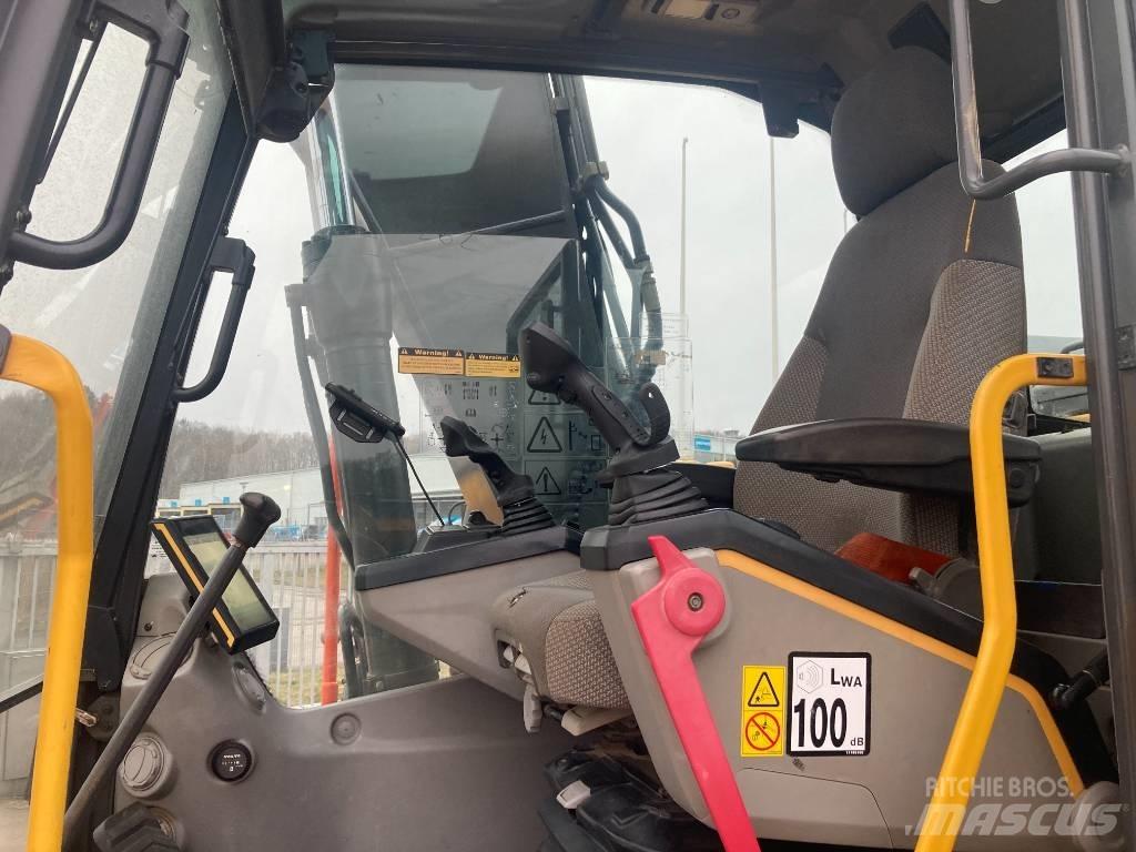 Volvo EC 140 EL Crawler excavators