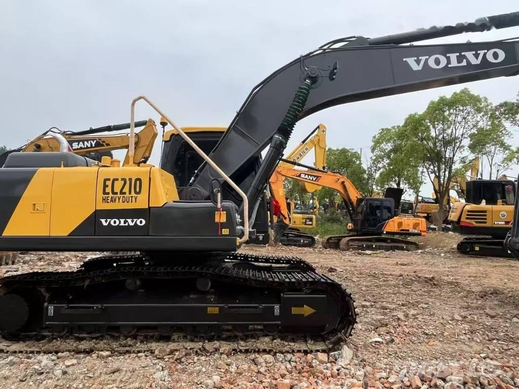 Volvo EC 210 Crawler excavators
