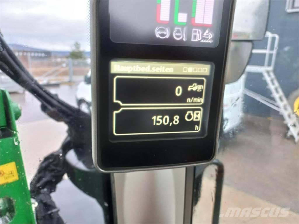 John Deere 6090M Tractors