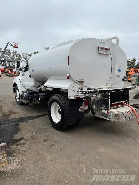 Ford F750 Tanker trucks