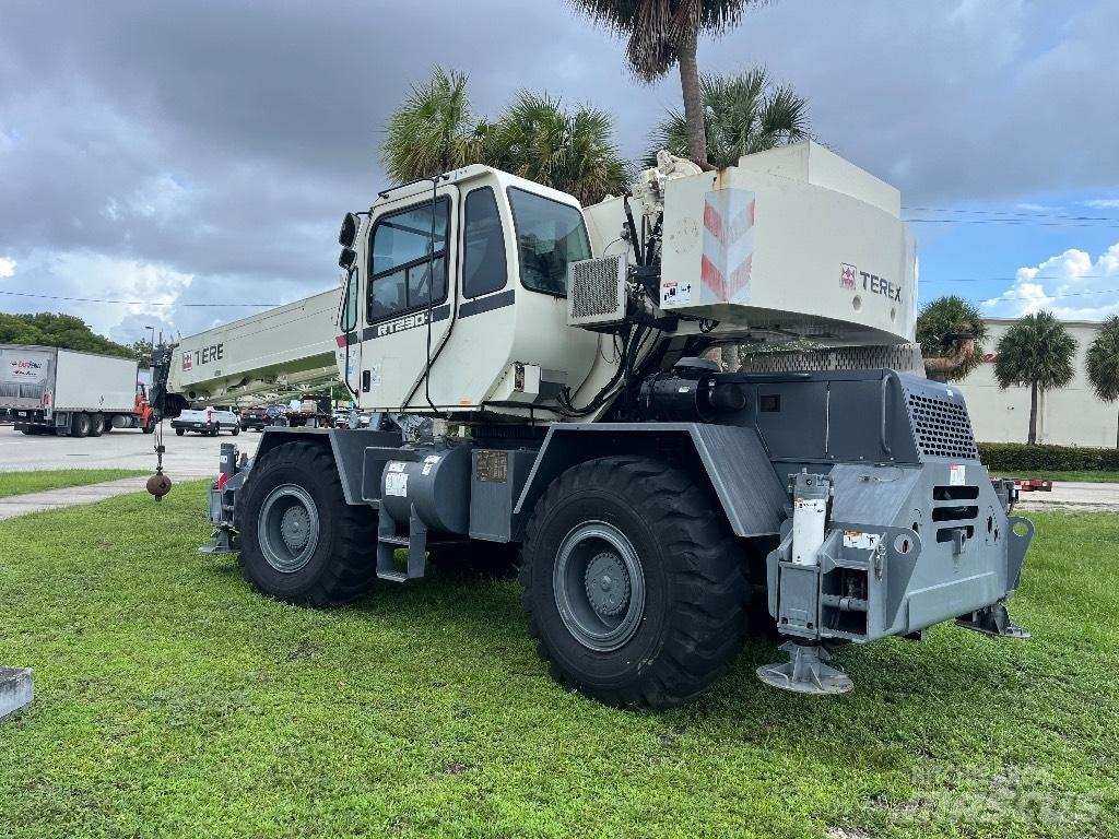 Terex RT 230-1 Rough terrain cranes