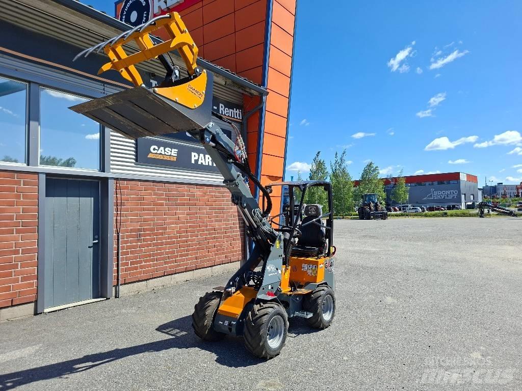 GiANT 1200 Tele Multi-purpose loaders