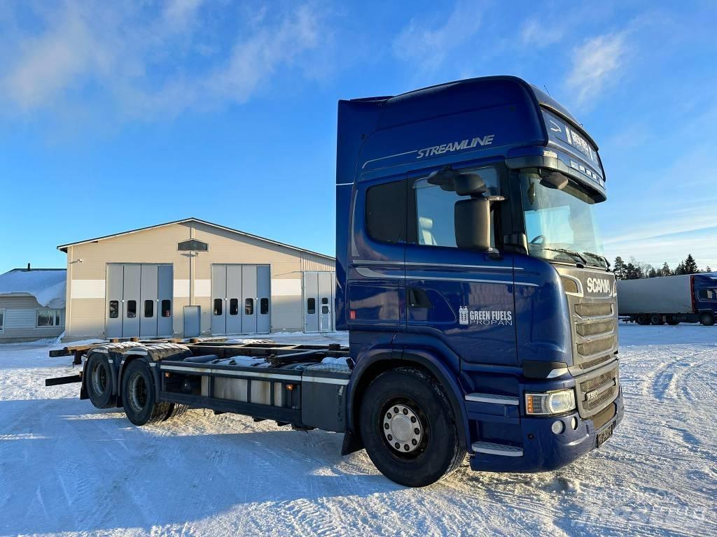 Scania R 560 Chassis Cab trucks