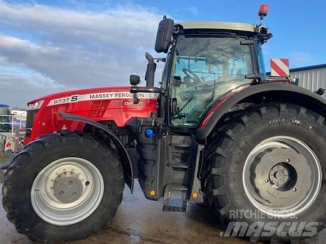 Massey Ferguson 8737 Tractors