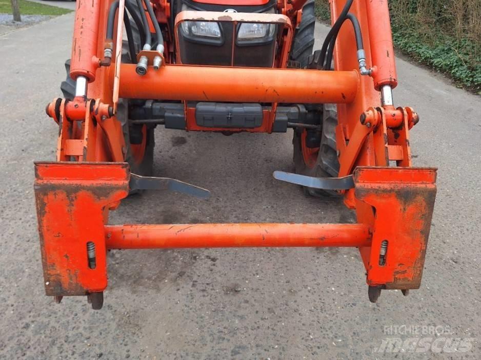 Kubota M9540 Tractors