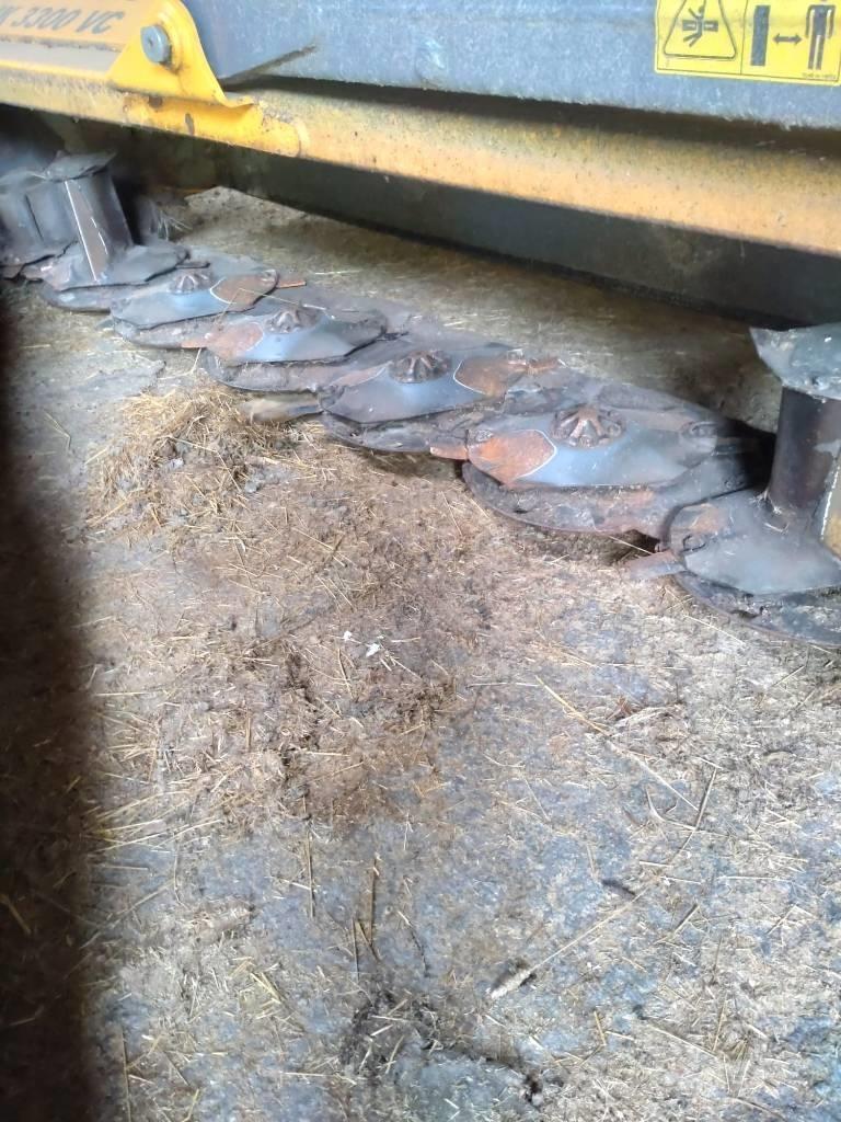 Elho NK 3300 VC Mowers