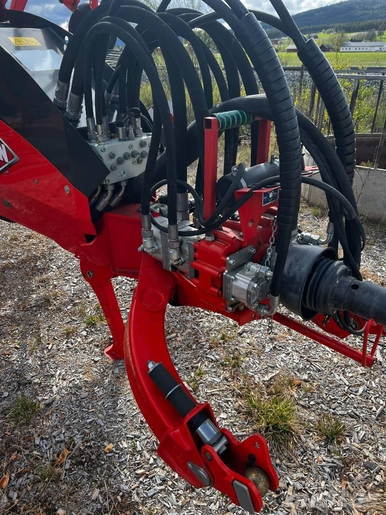 Kuhn GA 13131 Rakes and tedders