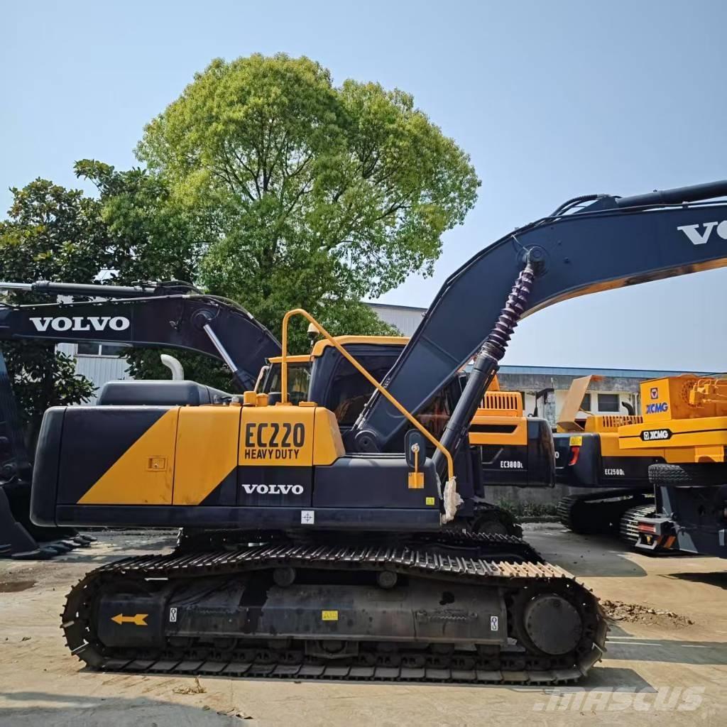 Volvo EC 220 Crawler excavators