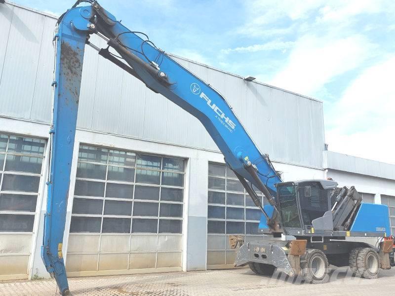 Fuchs MHL 360 F Waste / industry handlers