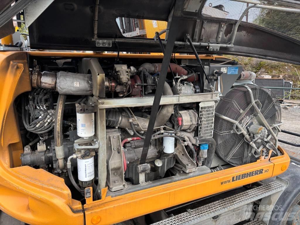 Liebherr A 914 Wheeled excavators