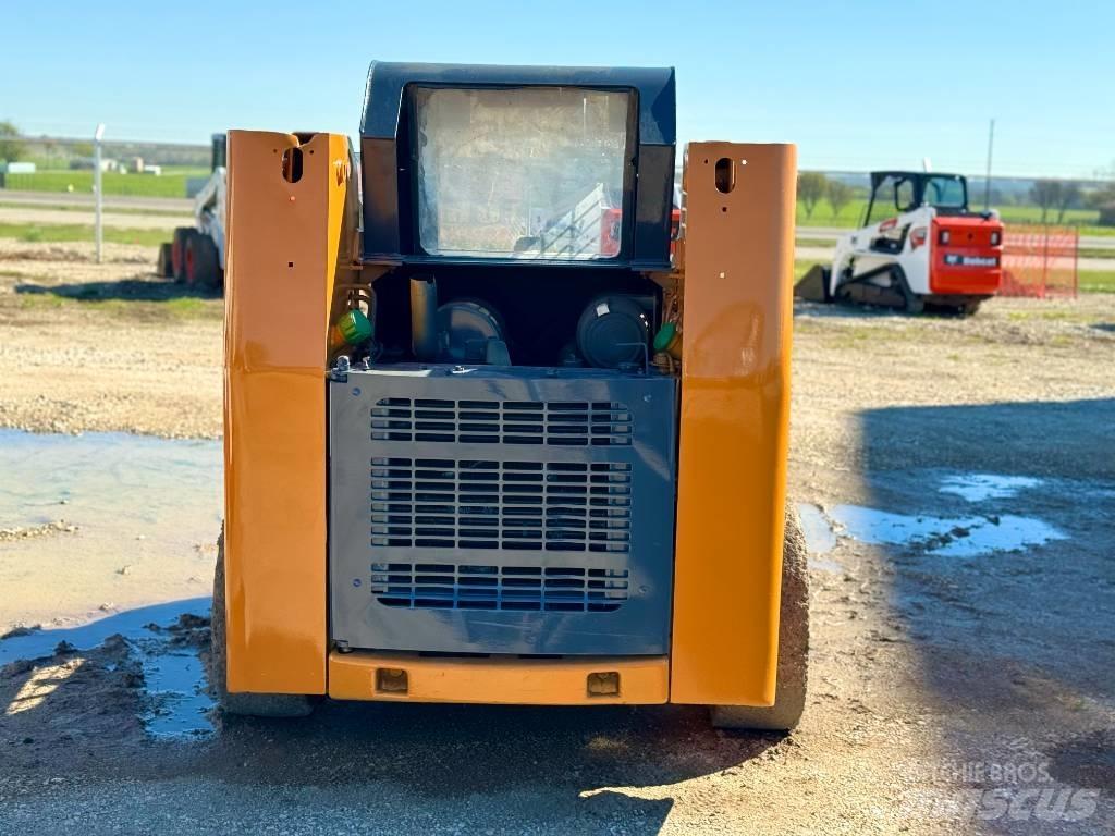 CASE 40 XT Skid steer loaders