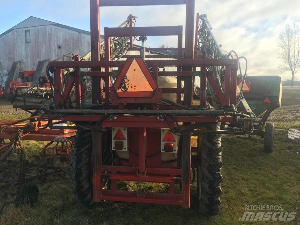 Hardi Trailersprøjte Trailed sprayers