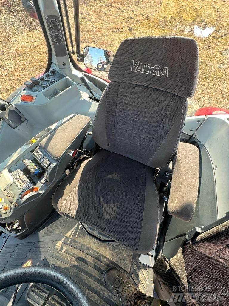 Valtra T255V Tractors