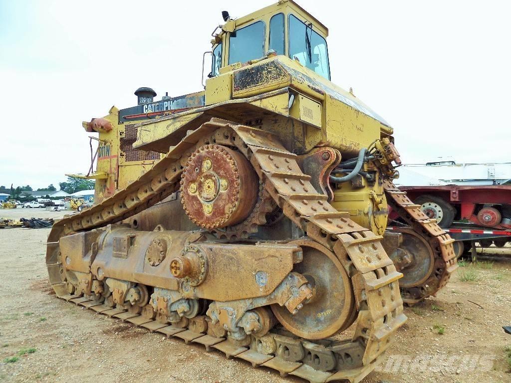 CAT D 11 N Crawler dozers