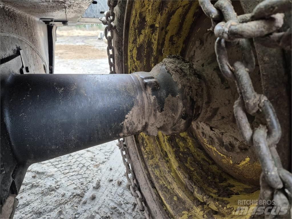 John Deere 1110D Forwarders