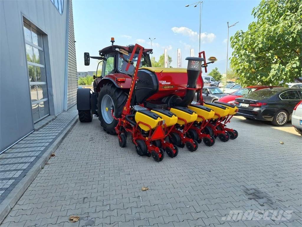 Väderstad TPT-6 Drills