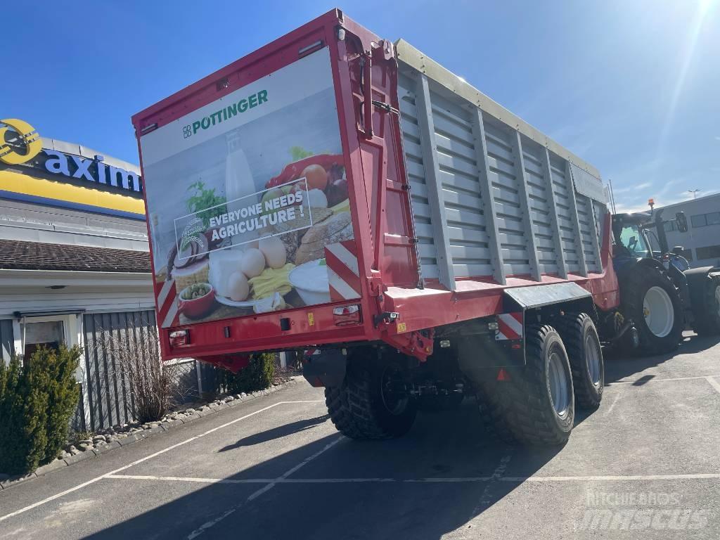 Pöttinger Jumbo 7470 Self-loading trailers