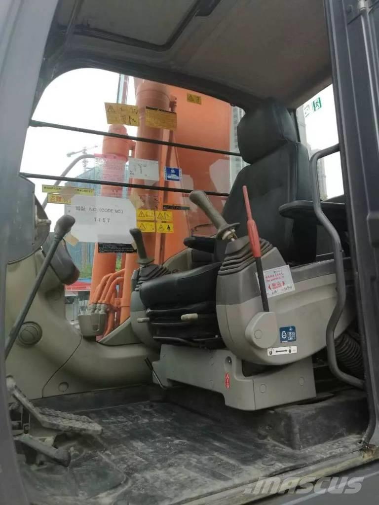 Hitachi zx200 Crawler excavators