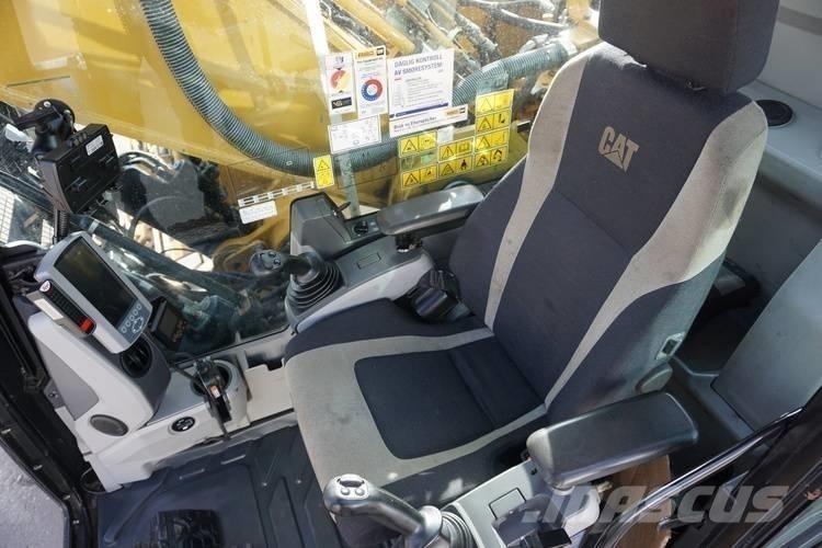 CAT 340 Crawler excavators