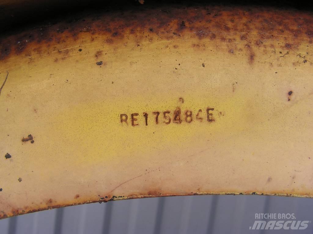 John Deere 8100 Tyres, wheels and rims