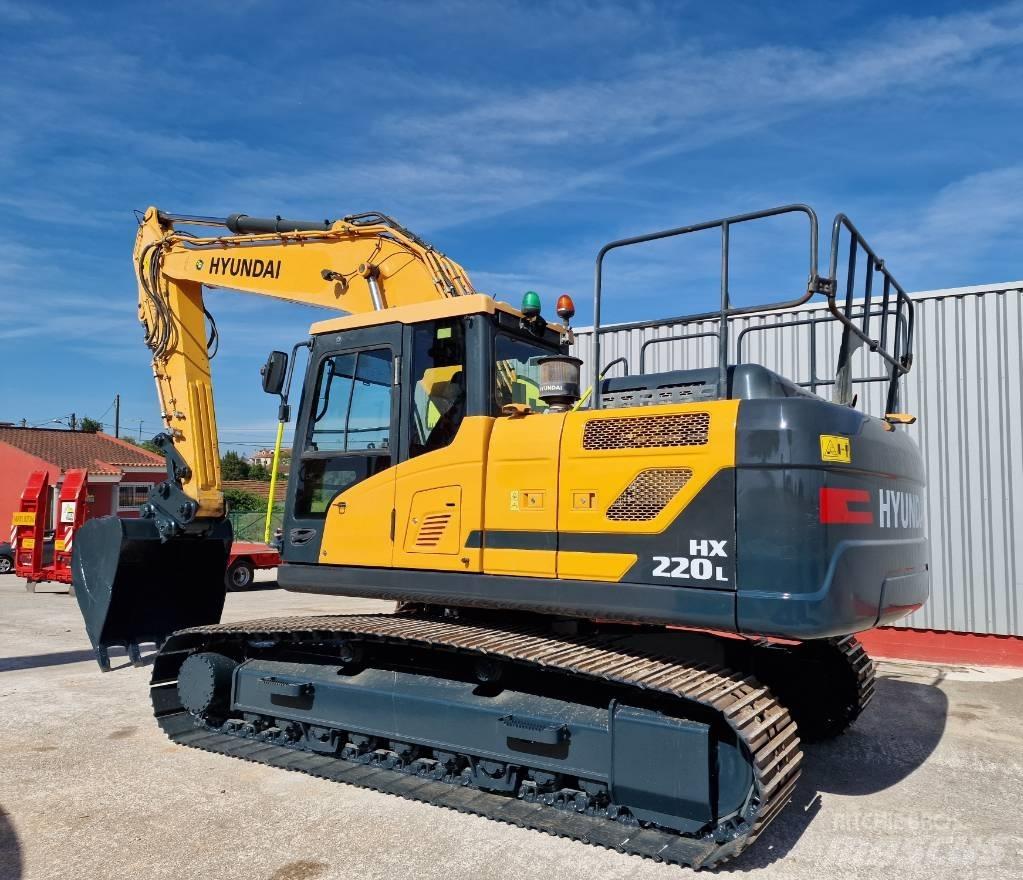 Hyundai HX 220 L Crawler excavators