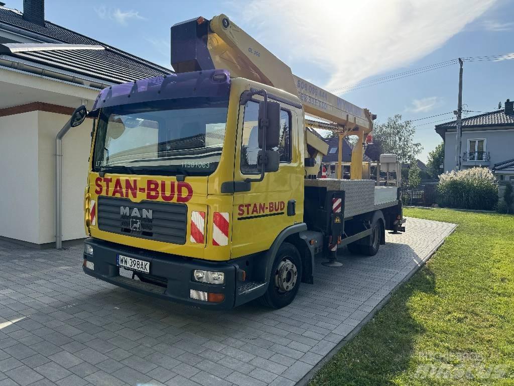 Ruthmann T 300 Truck mounted platforms