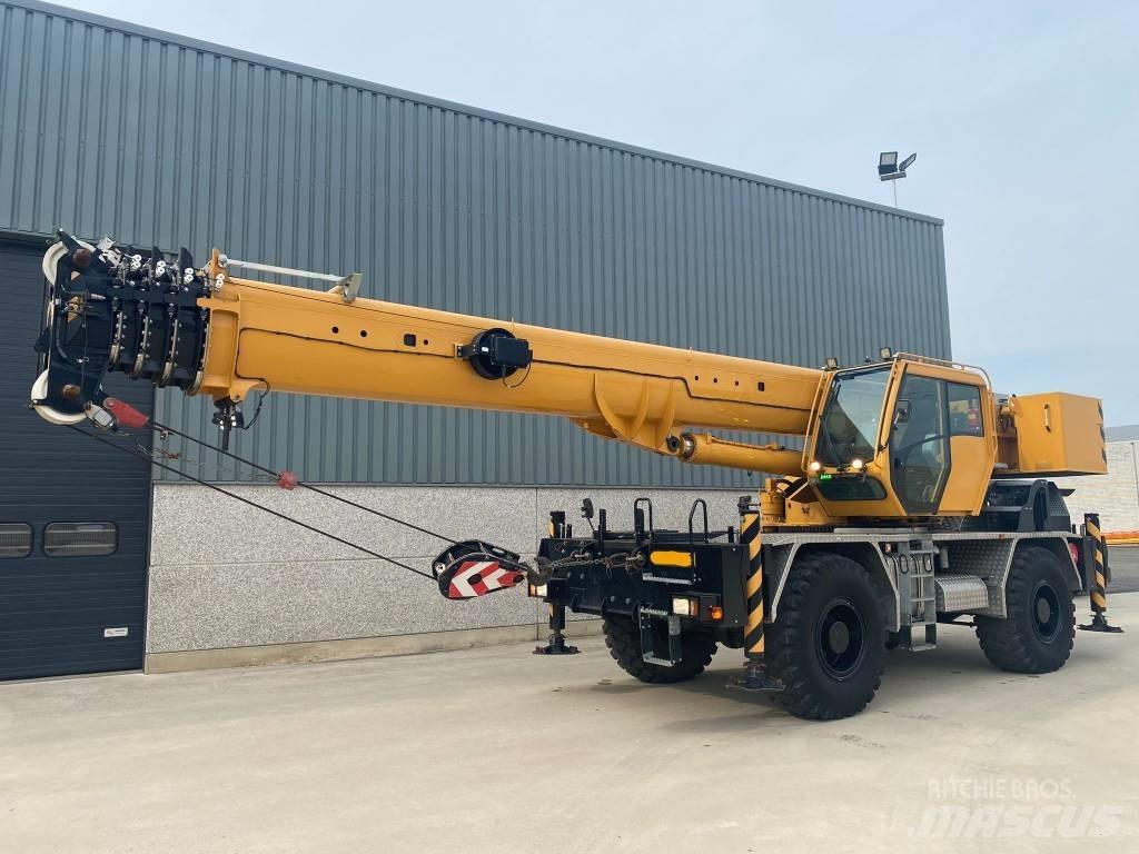 Grove RT 550 E All terrain cranes