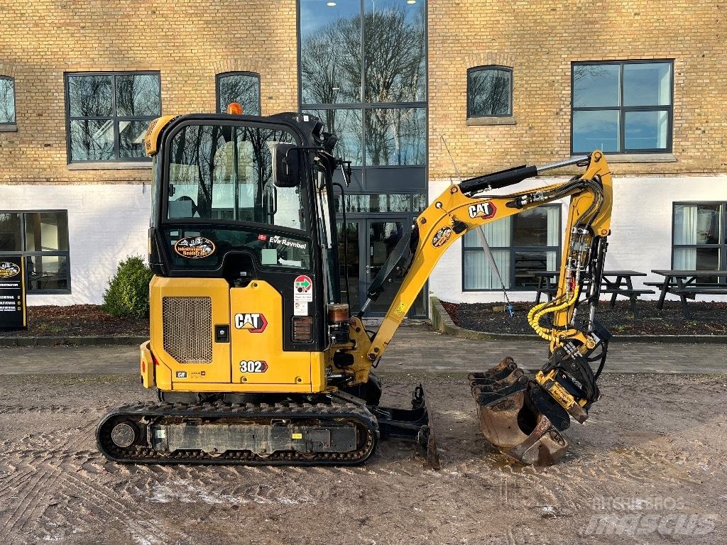 CAT 302 Mini excavators < 7t (Mini diggers)