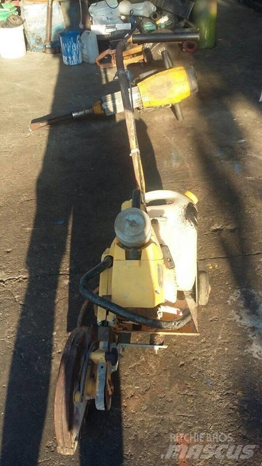Still 300 Small asphalt machines