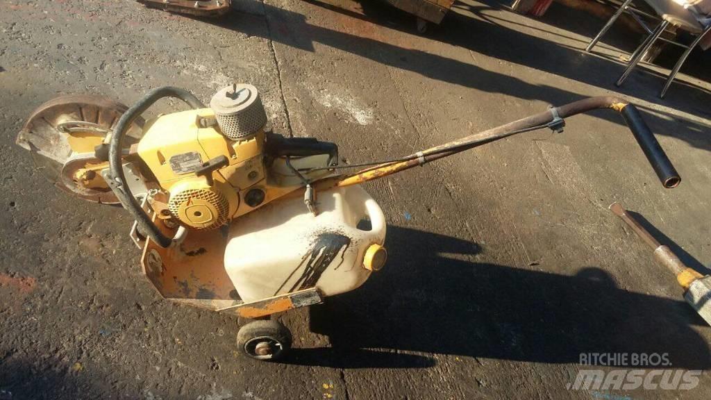 Still 300 Small asphalt machines