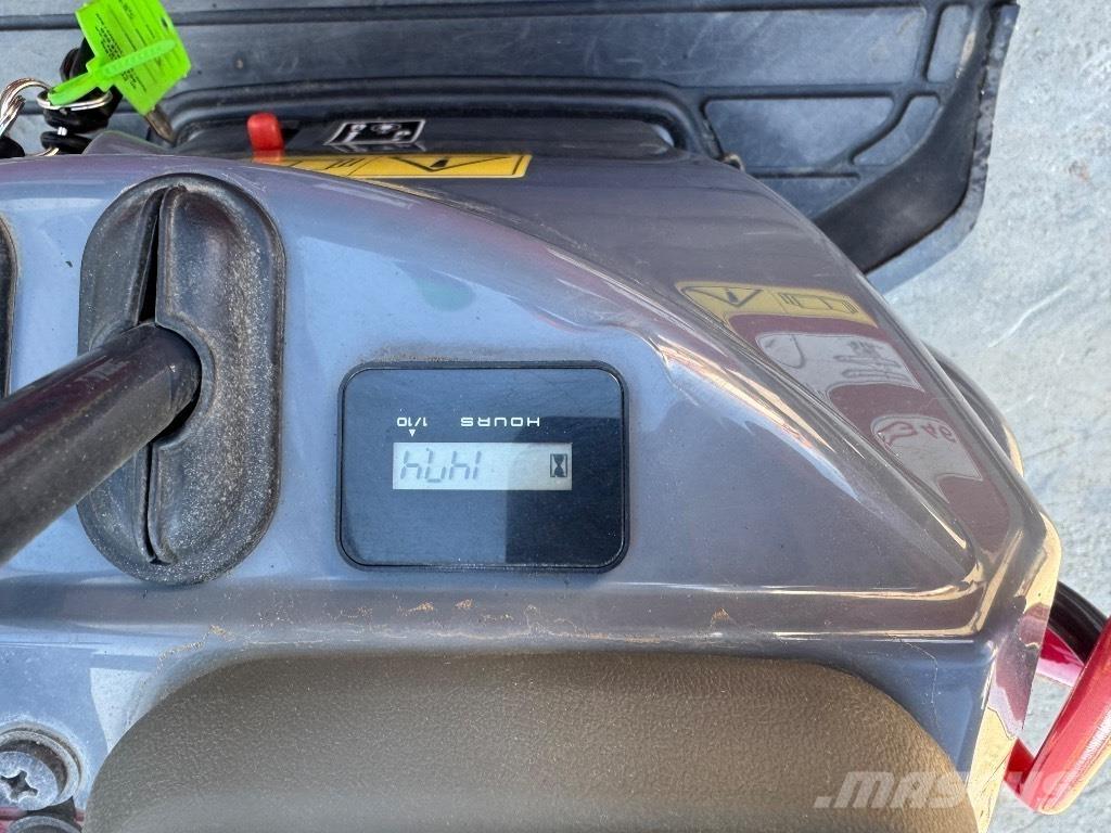 Yanmar SV08 (1F994) Mini excavators < 7t (Mini diggers)